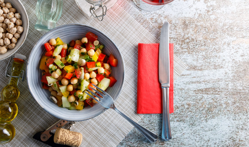 Como montar um prato com alimentos saudáveis?