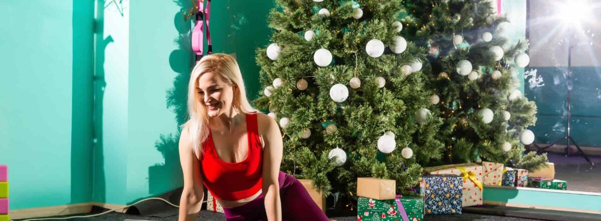 10 Christmas Workouts To Prevent Weight Gain