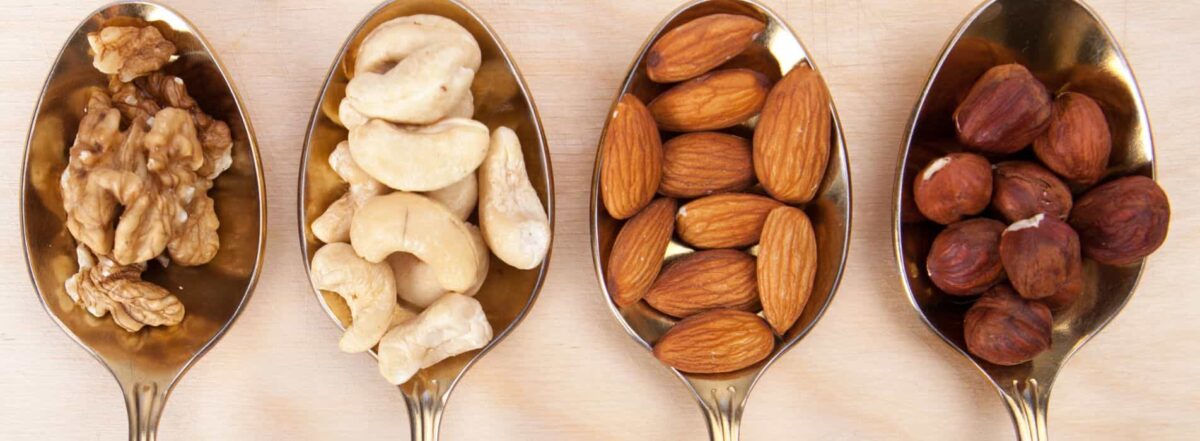 Nueces O Almendras: ¿Qué Fruto Seco Es Más Sano?