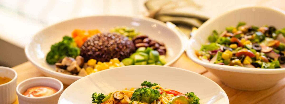 Healthy Salad Recipes for a Nutrient-Packed New Year